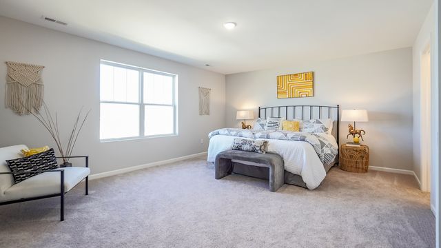 20 W Sandalwood Avenue, Cortland, IL 60112