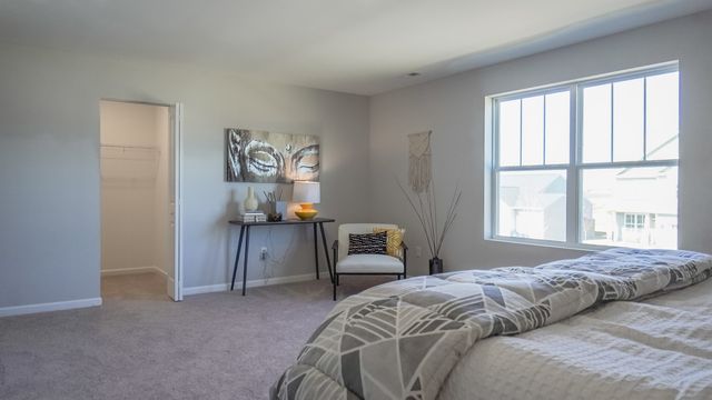 20 W Sandalwood Avenue, Cortland, IL 60112