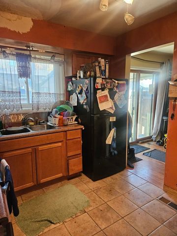 1S156 Radford Lane, Villa Park, IL 60181