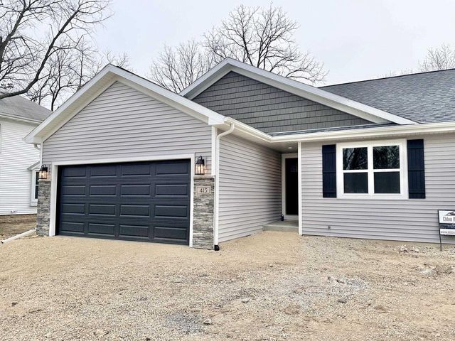 141 Orchid Avenue, Stoughton, WI 53589