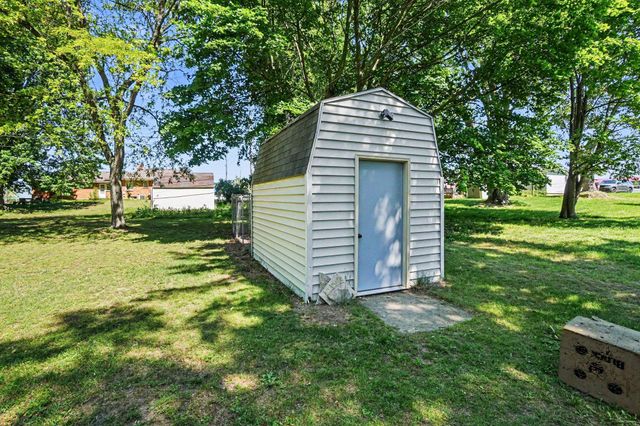 367 Lane Avenue, Holland, MI 49423