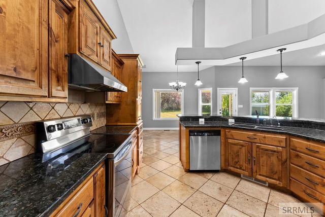 2690 Eastview Drive, Idaho Falls, ID 83401