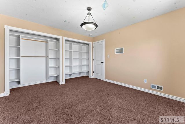 2690 Eastview Drive, Idaho Falls, ID 83401