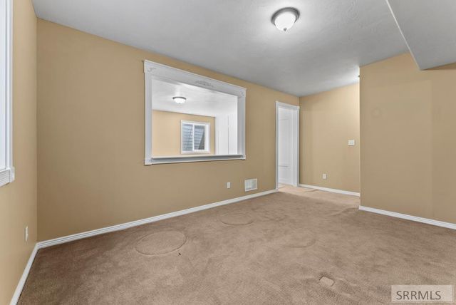 2690 Eastview Drive, Idaho Falls, ID 83401