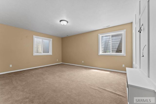 2690 Eastview Drive, Idaho Falls, ID 83401