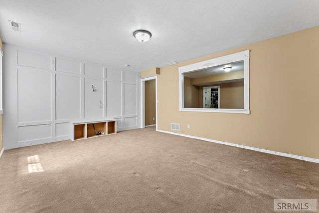 2690 Eastview Drive, Idaho Falls, ID 83401