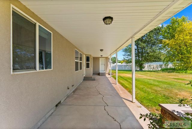 2690 Eastview Drive, Idaho Falls, ID 83401
