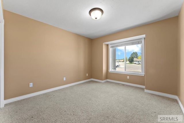 2690 Eastview Drive, Idaho Falls, ID 83401