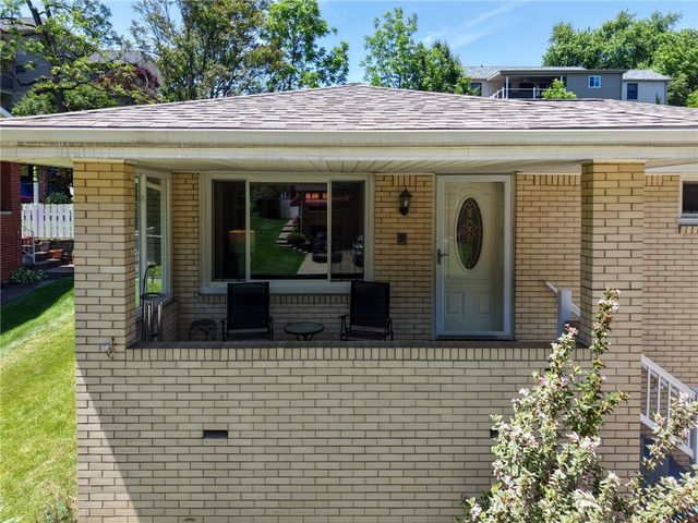 4628 Bowes Ave, West Mifflin, PA 15122