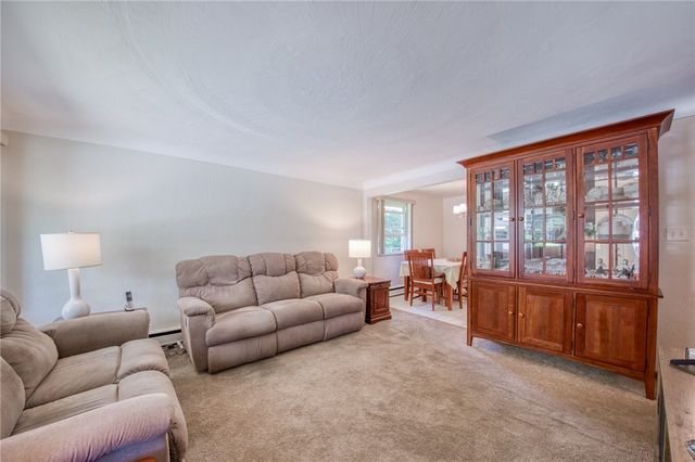 4628 Bowes Ave, West Mifflin, PA 15122