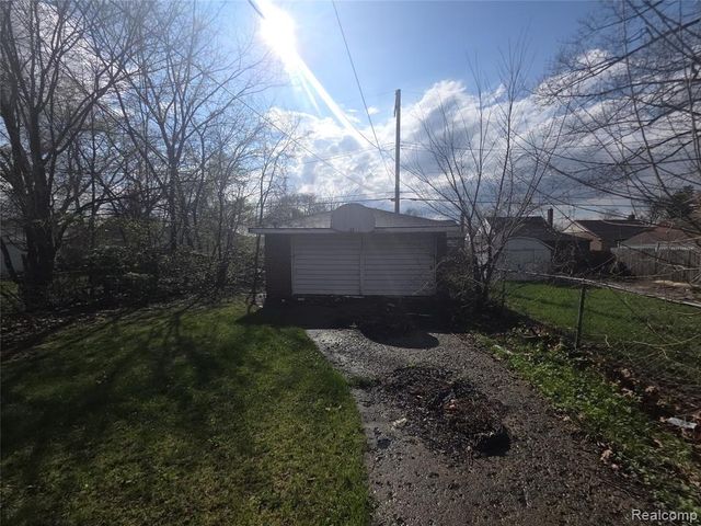 18945 Rosemont Avenue, Detroit, MI 48219