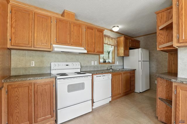 9501 DIAMOND T CIR, Summerset, SD 57718