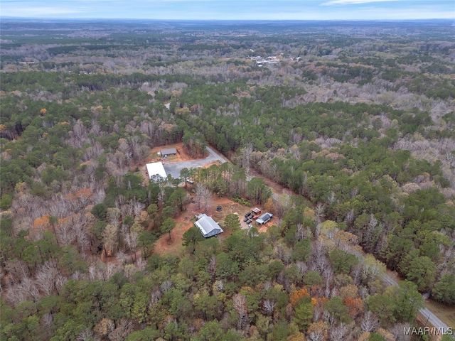 626 Coosa County Rd 2 ., Equality, AL 36026