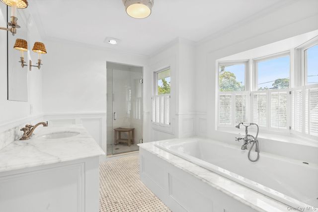 1 Bishop Avenue, Westhampton, NY 11977