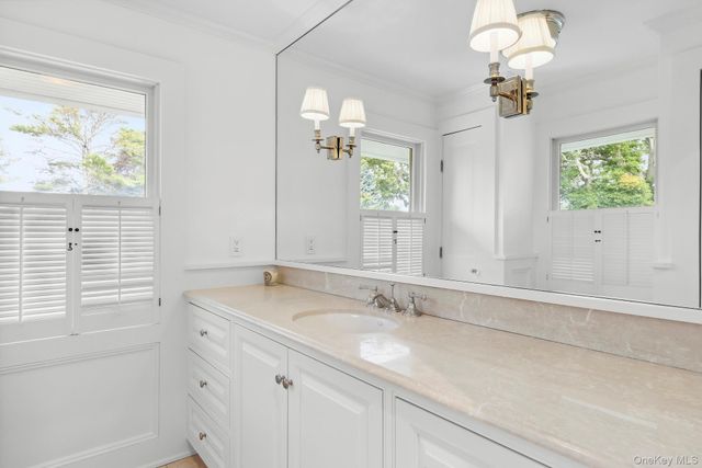 1 Bishop Avenue, Westhampton, NY 11977
