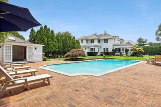 1 Bishop Avenue, Westhampton, NY 11977