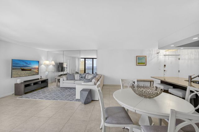 2800 N Ocean Drive B24d, Singer Island, FL 33404