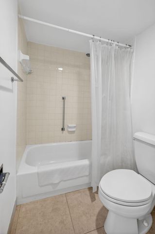 2800 N Ocean Drive B24d, Singer Island, FL 33404