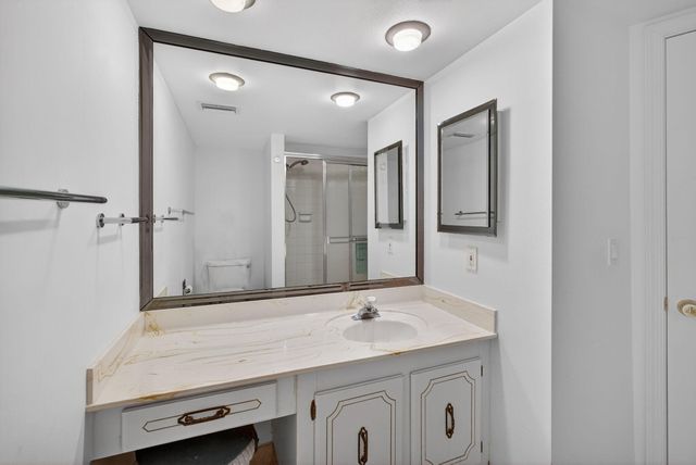 2800 N Ocean Drive B24d, Singer Island, FL 33404