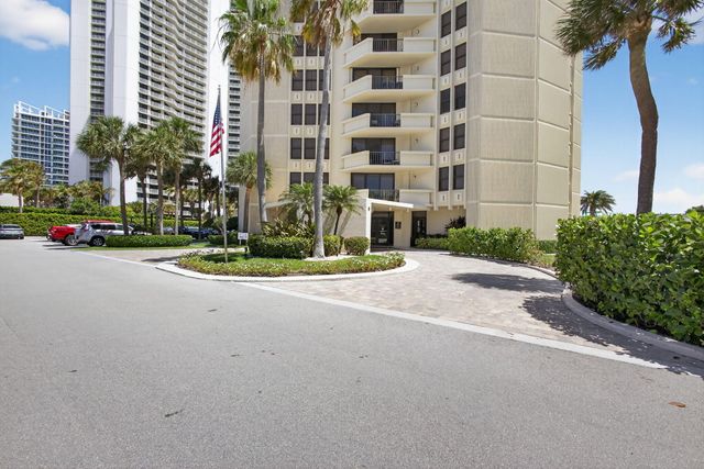 2800 N Ocean Drive B24d, Singer Island, FL 33404