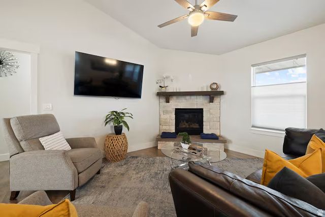 7067 S 2700 W, West Jordan, UT 84084