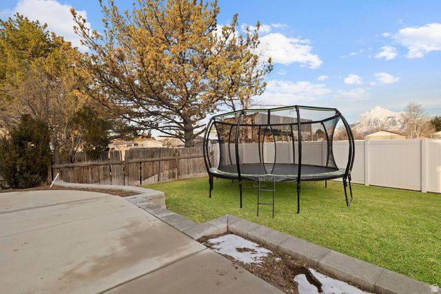 7067 S 2700 W, West Jordan, UT 84084