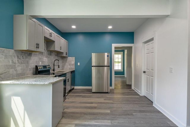 3 Roseway Circle NE, Rome, GA 30161