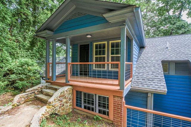 3 Roseway Circle NE, Rome, GA 30161