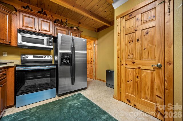 512 Indian Forest Drive, Bostic, NC 28018