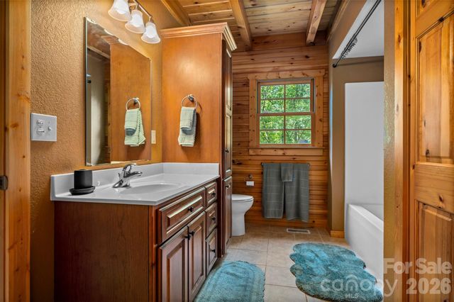 512 Indian Forest Drive, Bostic, NC 28018