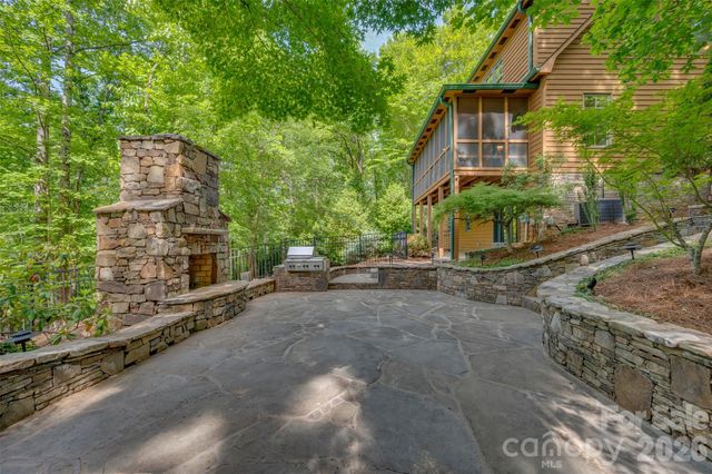 512 Indian Forest Drive, Bostic, NC 28018