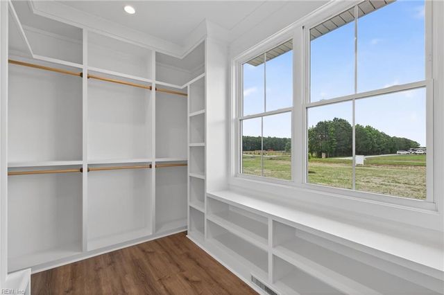 2624 Ballahack RD, Chesapeake, VA 23322