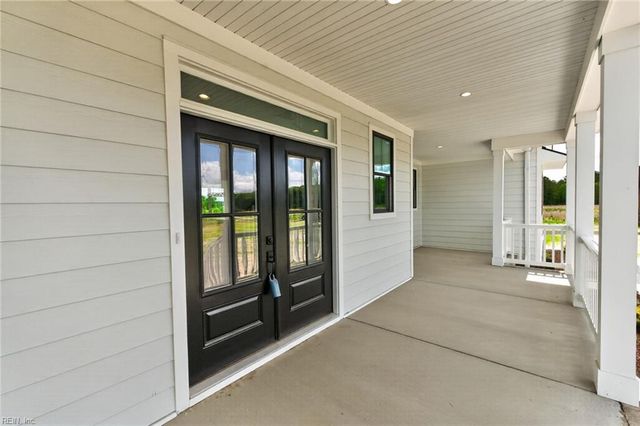 2624 Ballahack RD, Chesapeake, VA 23322