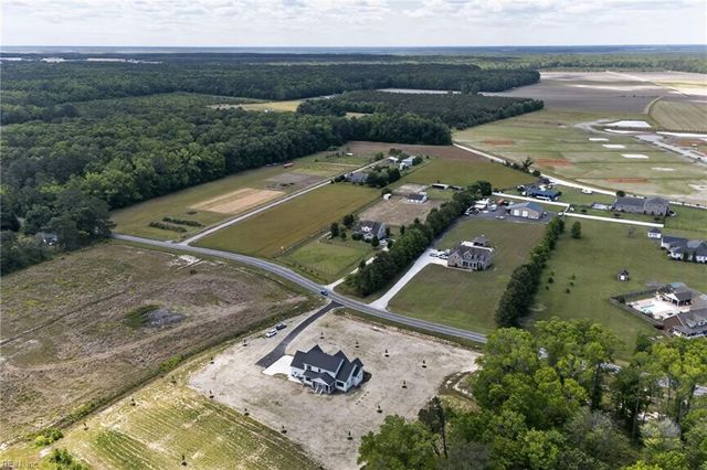 2624 Ballahack RD, Chesapeake, VA 23322