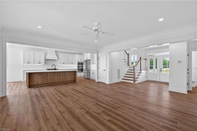 2624 Ballahack RD, Chesapeake, VA 23322