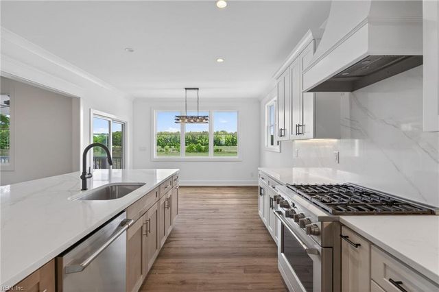 2624 Ballahack RD, Chesapeake, VA 23322