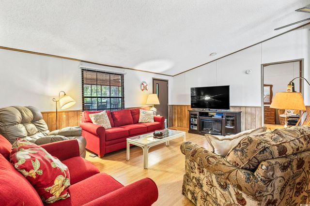2425 Park St., North Myrtle Beach, SC 29582