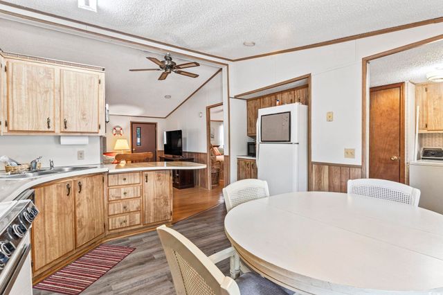 2425 Park St., North Myrtle Beach, SC 29582