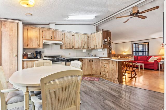 2425 Park St., North Myrtle Beach, SC 29582
