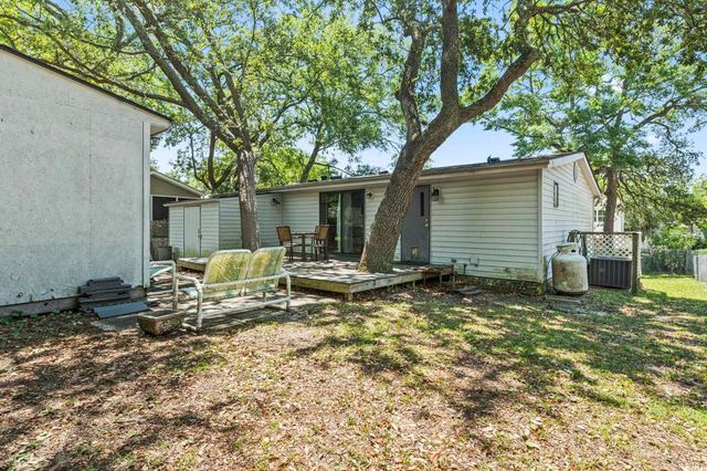 2425 Park St., North Myrtle Beach, SC 29582