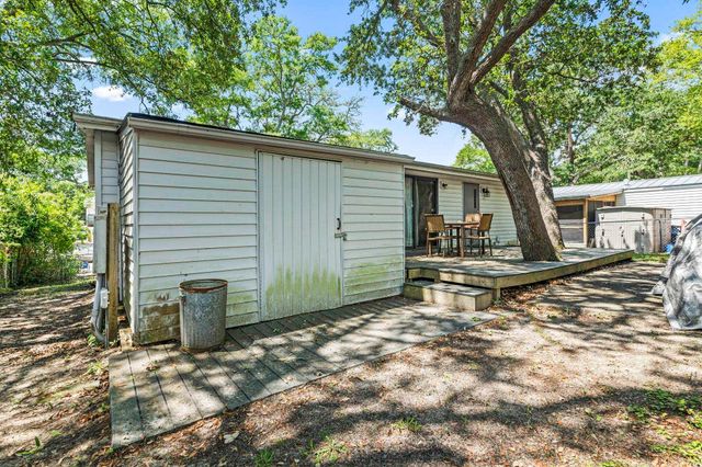 2425 Park St., North Myrtle Beach, SC 29582