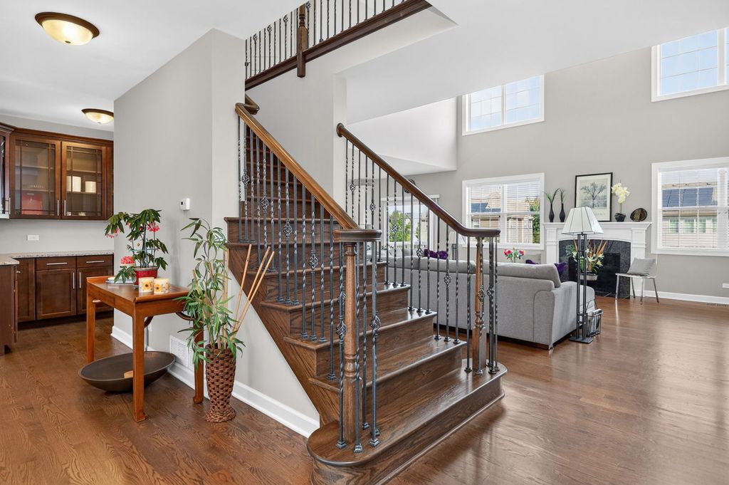 18 N Acacia Drive, Hawthorn Woods, IL 60047 — photo 4