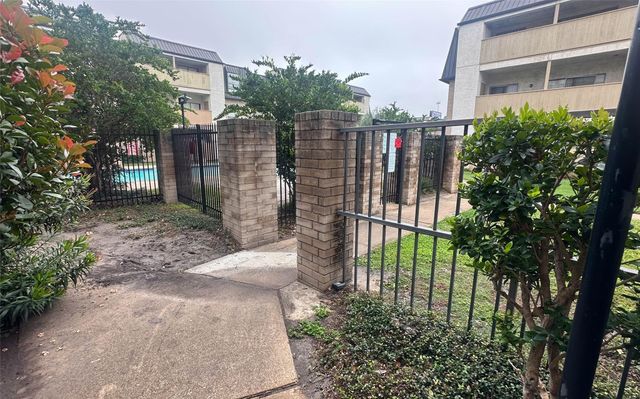 8421 Hearth Drive, Houston, TX 77054