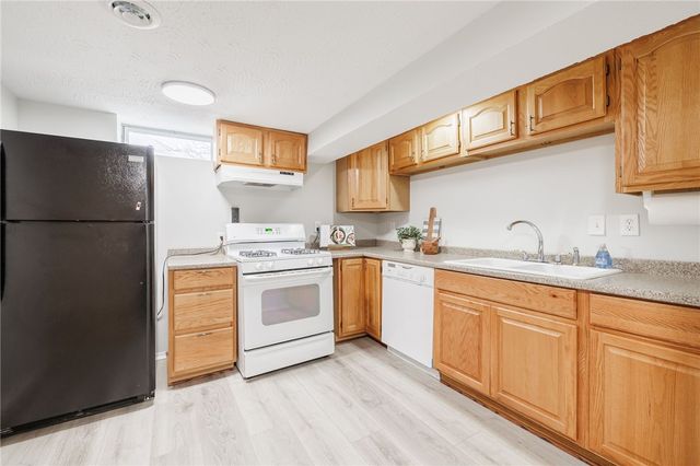 1420 Sunrise Drive, Walworth, NY 14568