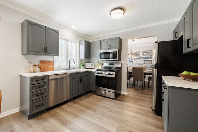 1420 Sunrise Drive, Walworth, NY 14568