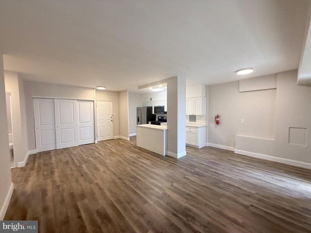 1509 BARCLAY TOWERS, Cherry Hill, NJ 08034