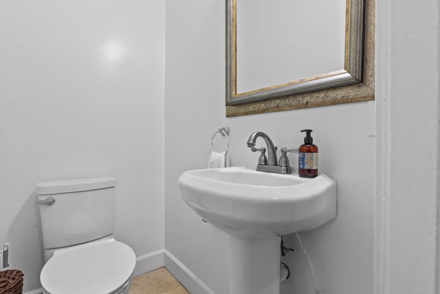 109 N Ashland Avenue, Lexington, KY 40502