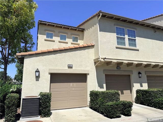 15231 Calverton, Tustin, CA 92782