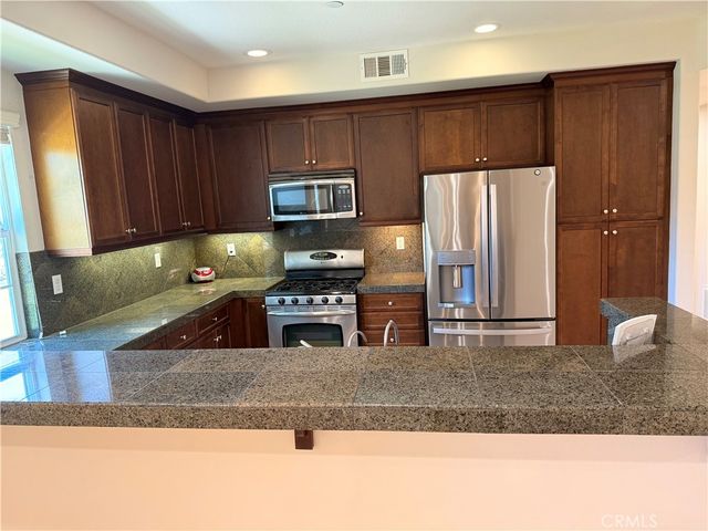 15231 Calverton, Tustin, CA 92782