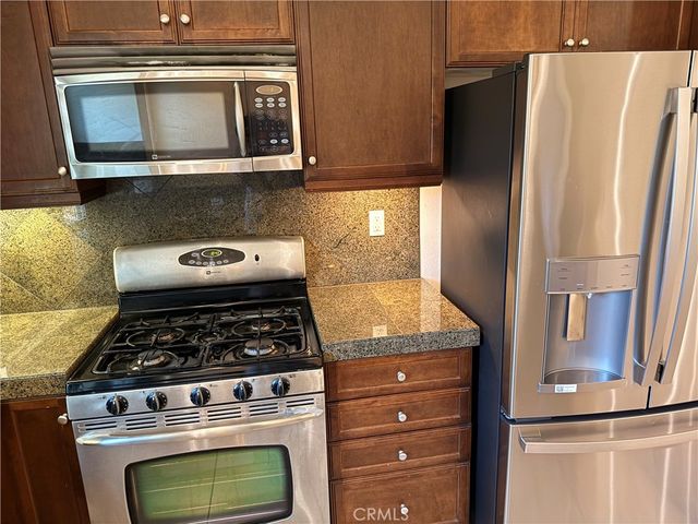 15231 Calverton, Tustin, CA 92782